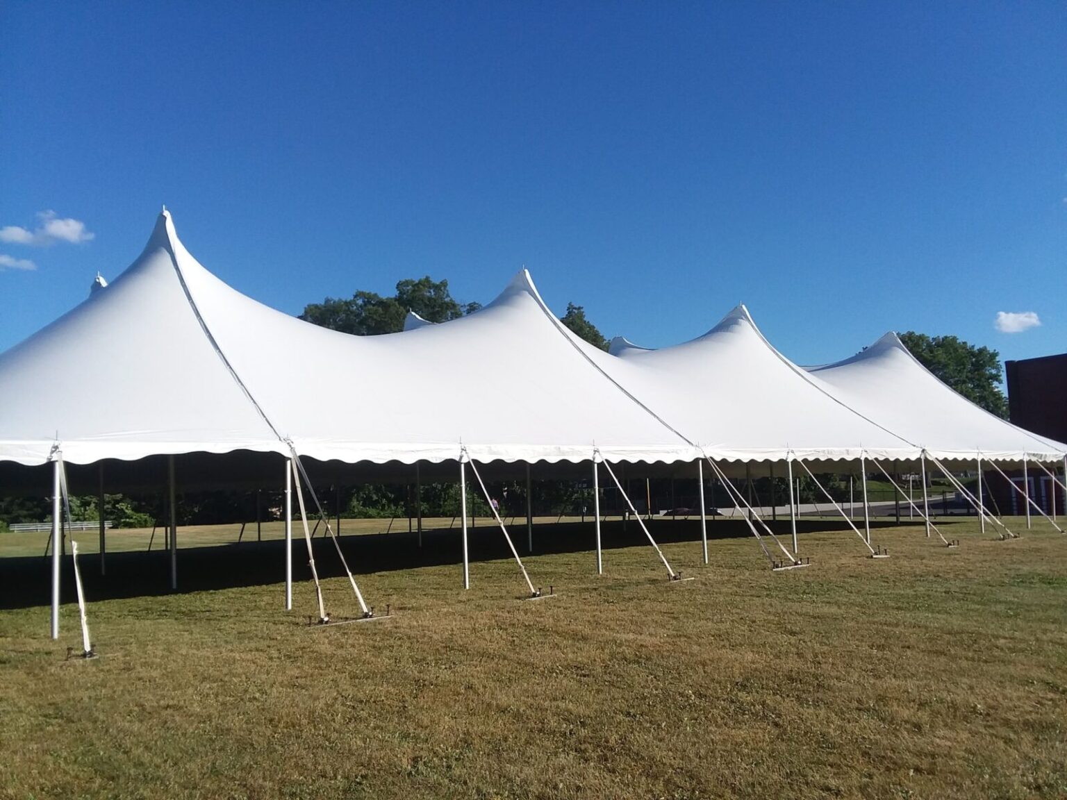 Tent Rentals for Parties & Party Supplies near Bronxville NY